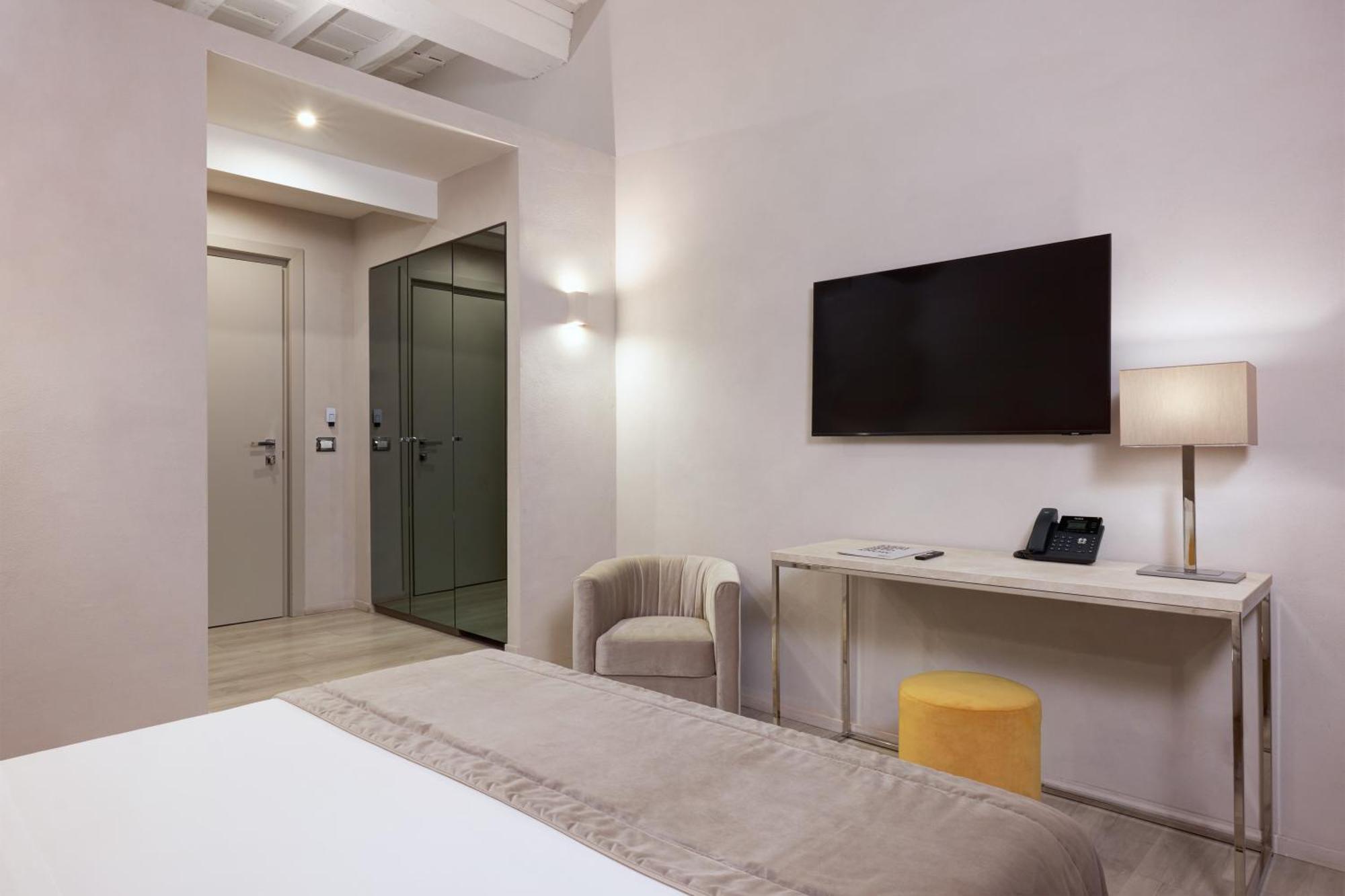 Terrace Pantheon Relais Hotel Rome Exterior photo